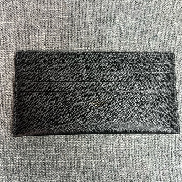 Louis Vuitton Handbags - Louis Vuitton card holder canvas/leather